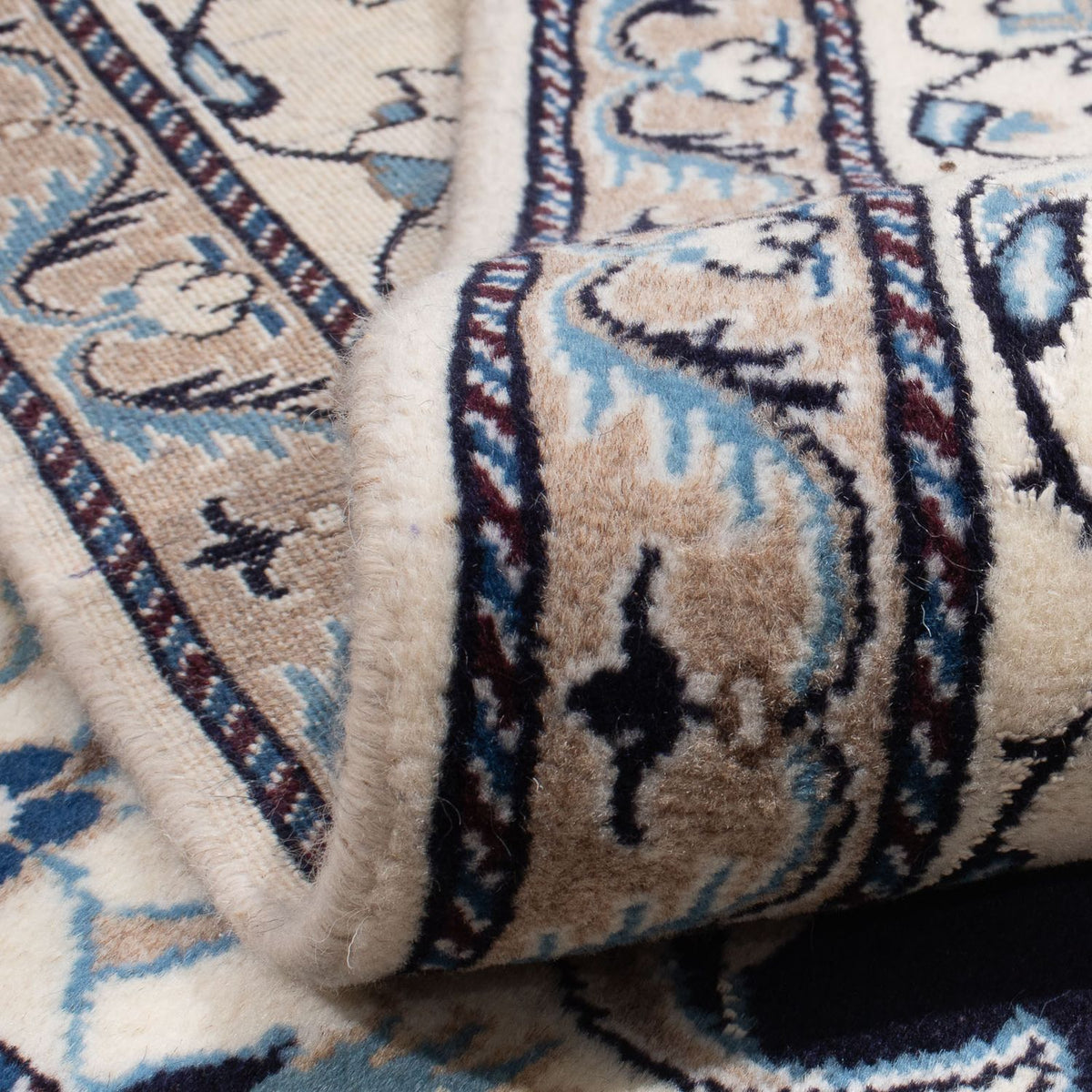 Persisk matta - Nain kvadrat  - 198 x 192 cm - mörkblå