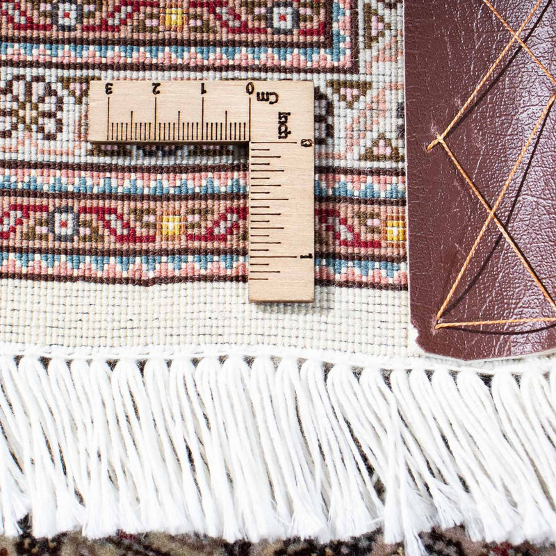 Persisk matta - Tabriz - 237 x 168 cm - ljusbrun