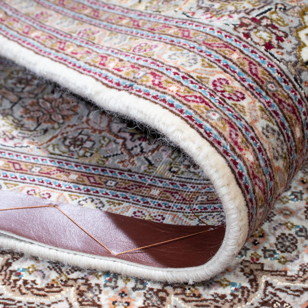 Persisk matta - Tabriz - 203 x 146 cm - ljusbrun