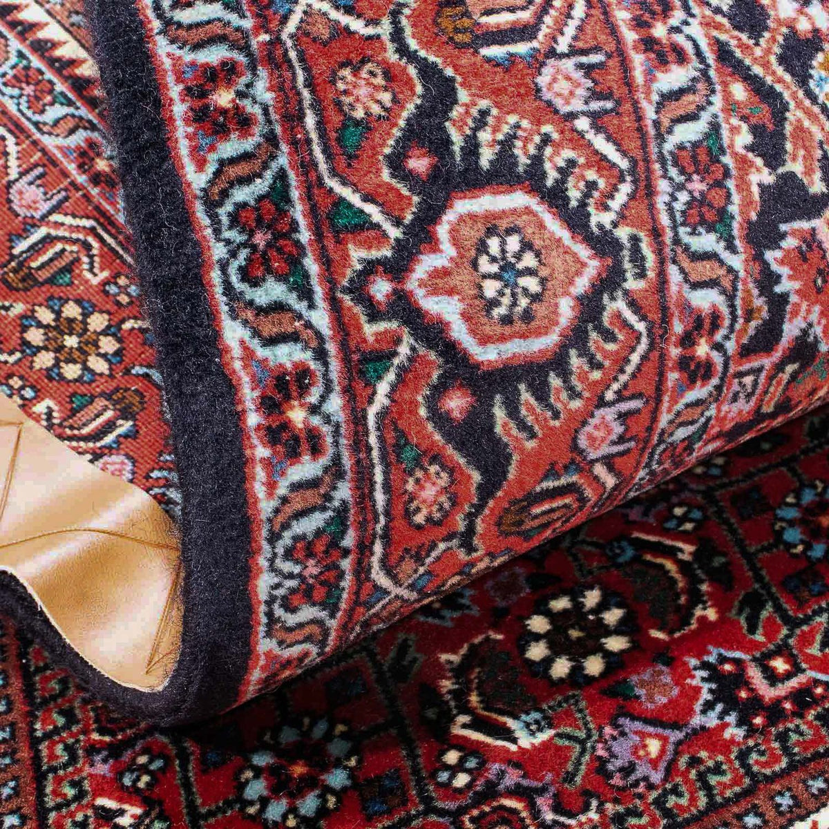 Persisk matta - Bijar - 169 x 106 cm - ljusröd