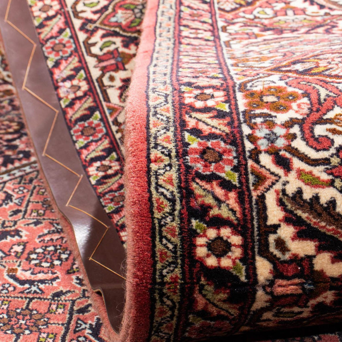 Persisk matta - Bijar - 288 x 202 cm - ljusröd