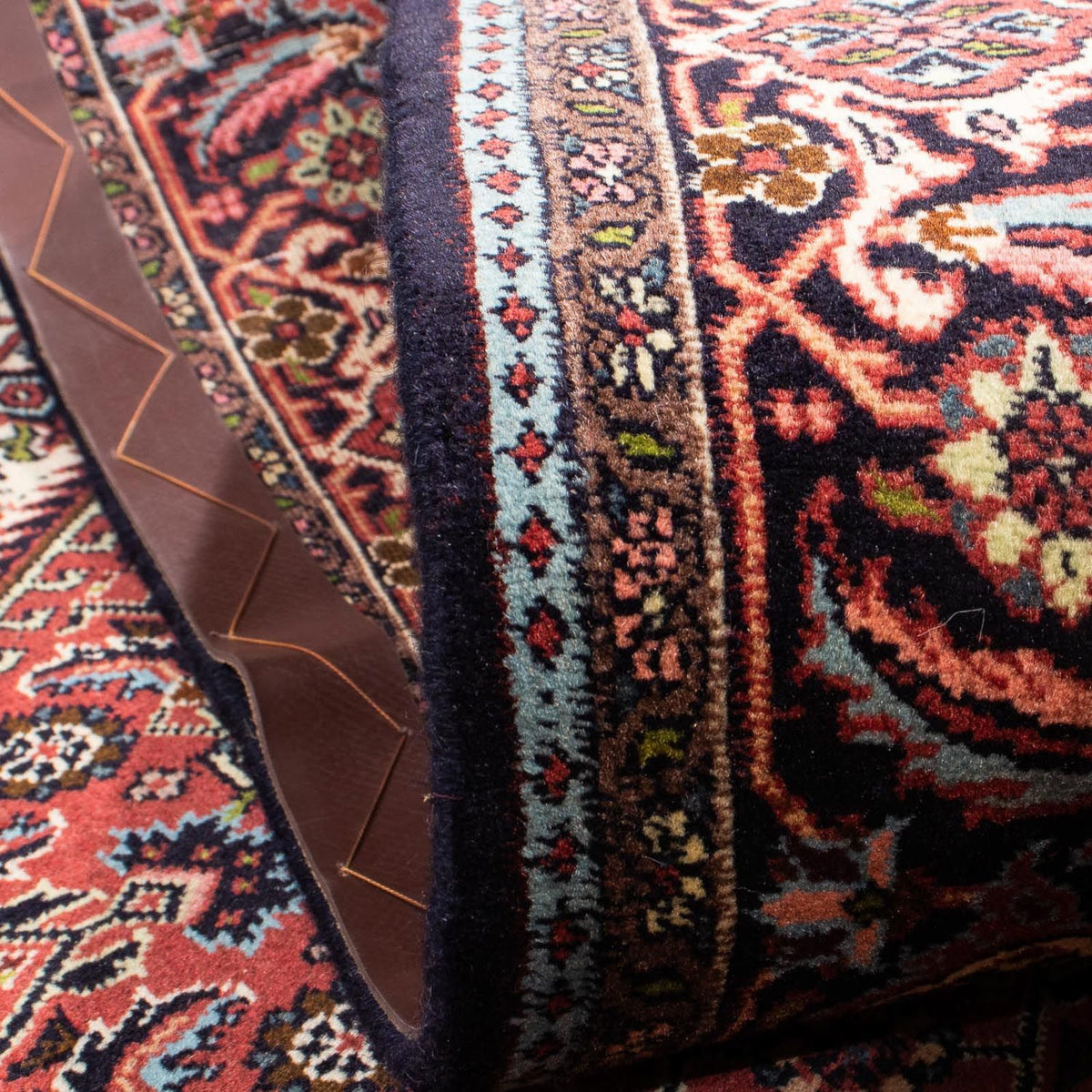 Persisk matta - Bijar - 250 x 173 cm - ljusröd