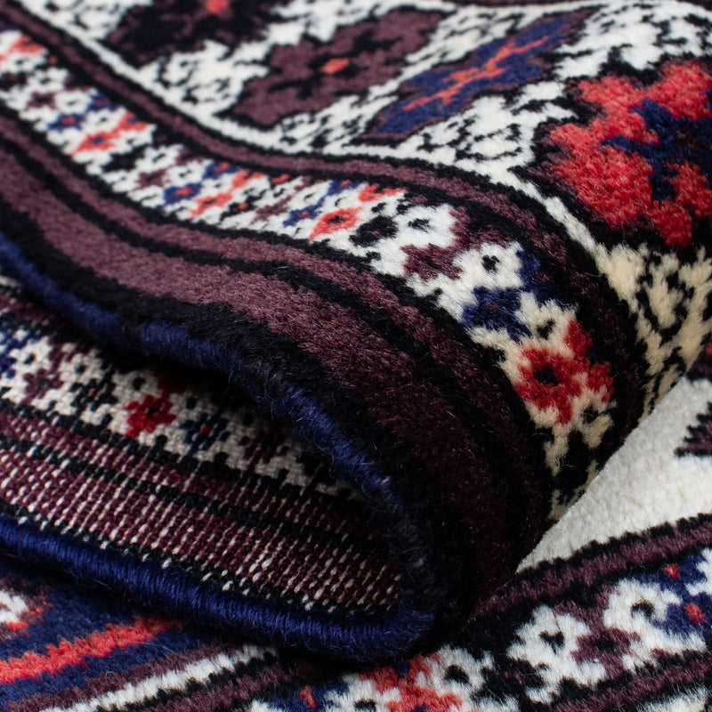 Turkaman-matta - 139 x 87 cm - flerfärgad