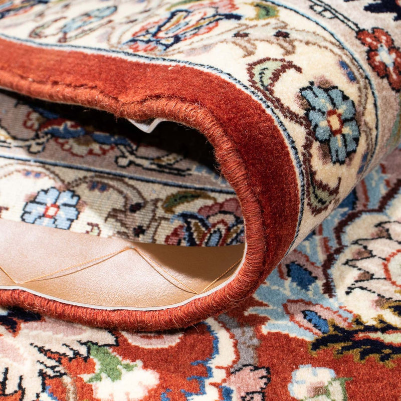 Persisk matta - Ghom - 232 x 180 cm - mörkröd