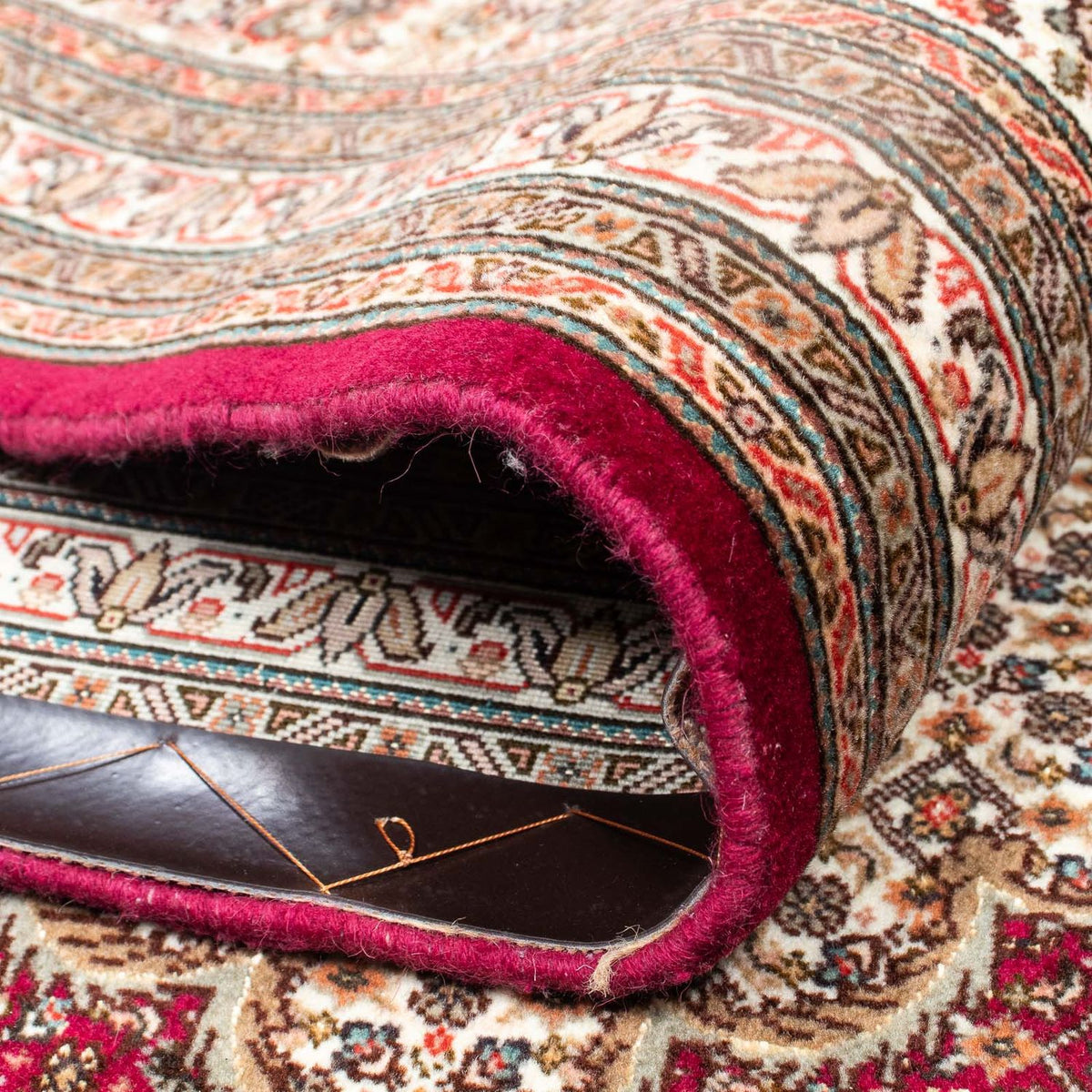 Persisk matta - Tabriz - 358 x 253 cm - mörkröd