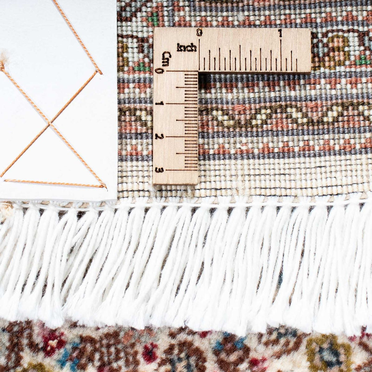 Persisk matta - Tabriz - 242 x 168 cm - ljusbrun