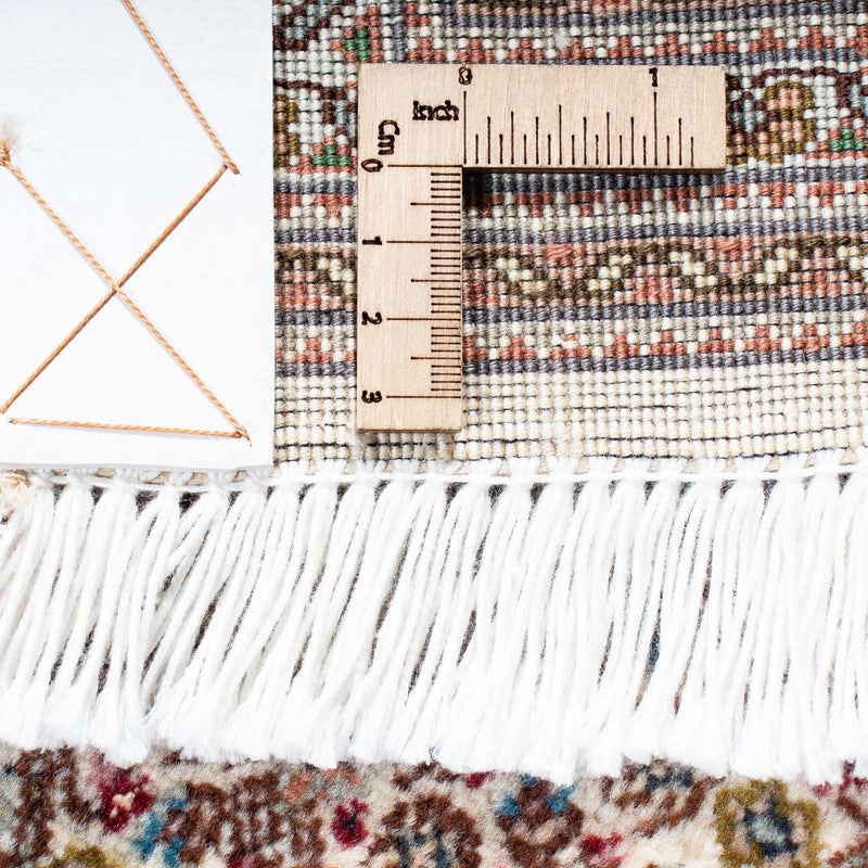 Persisk matta - Tabriz - 242 x 168 cm - ljusbrun