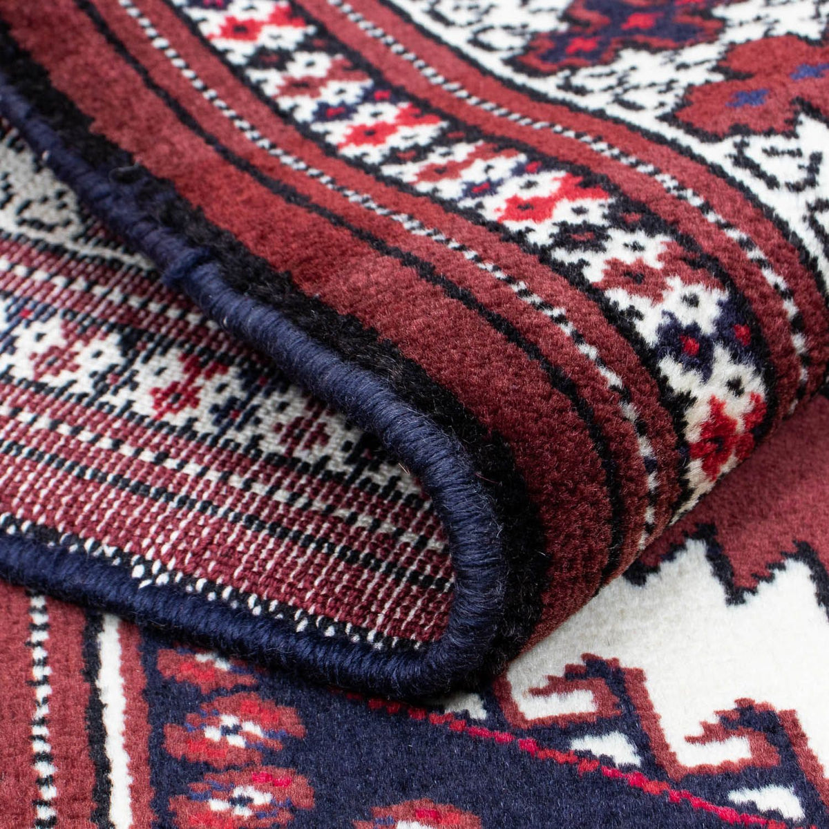 Persisk matta - Nomadic - 129 x 94 cm - mörkröd