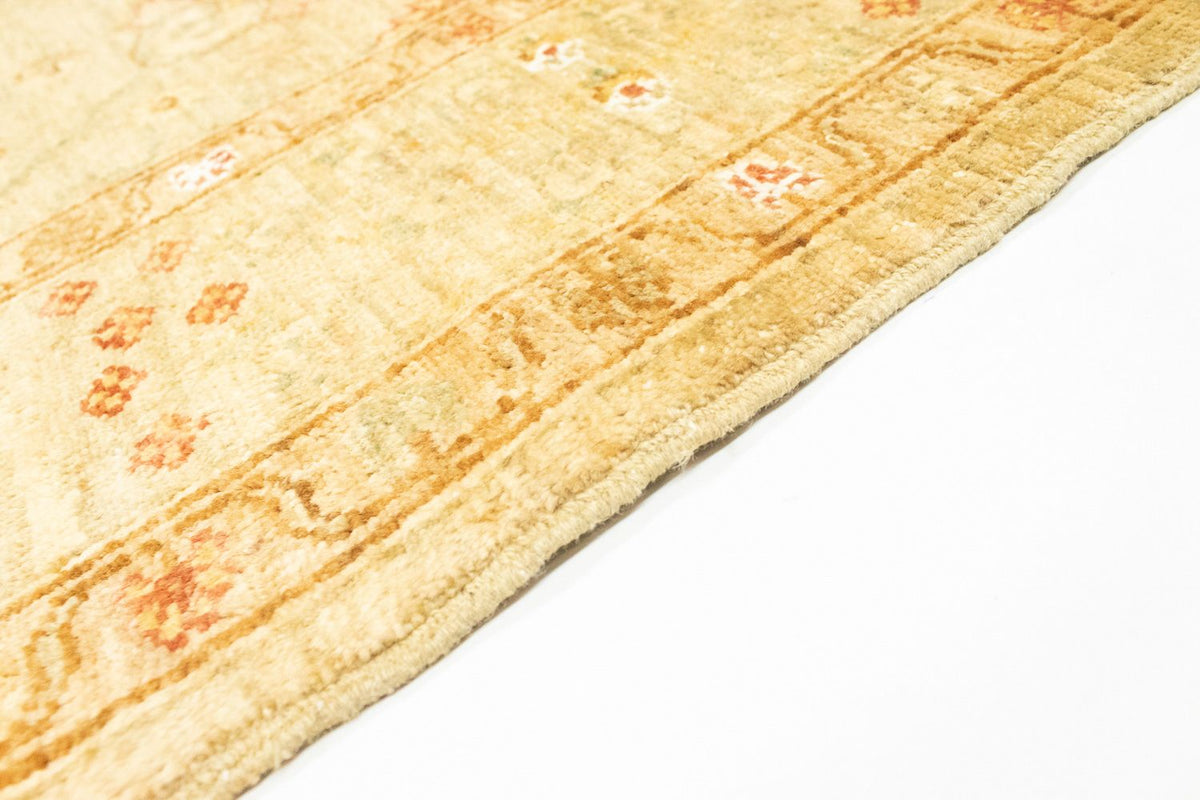 Ziegler Carpet - 166 x 120 cm - ljusgrön