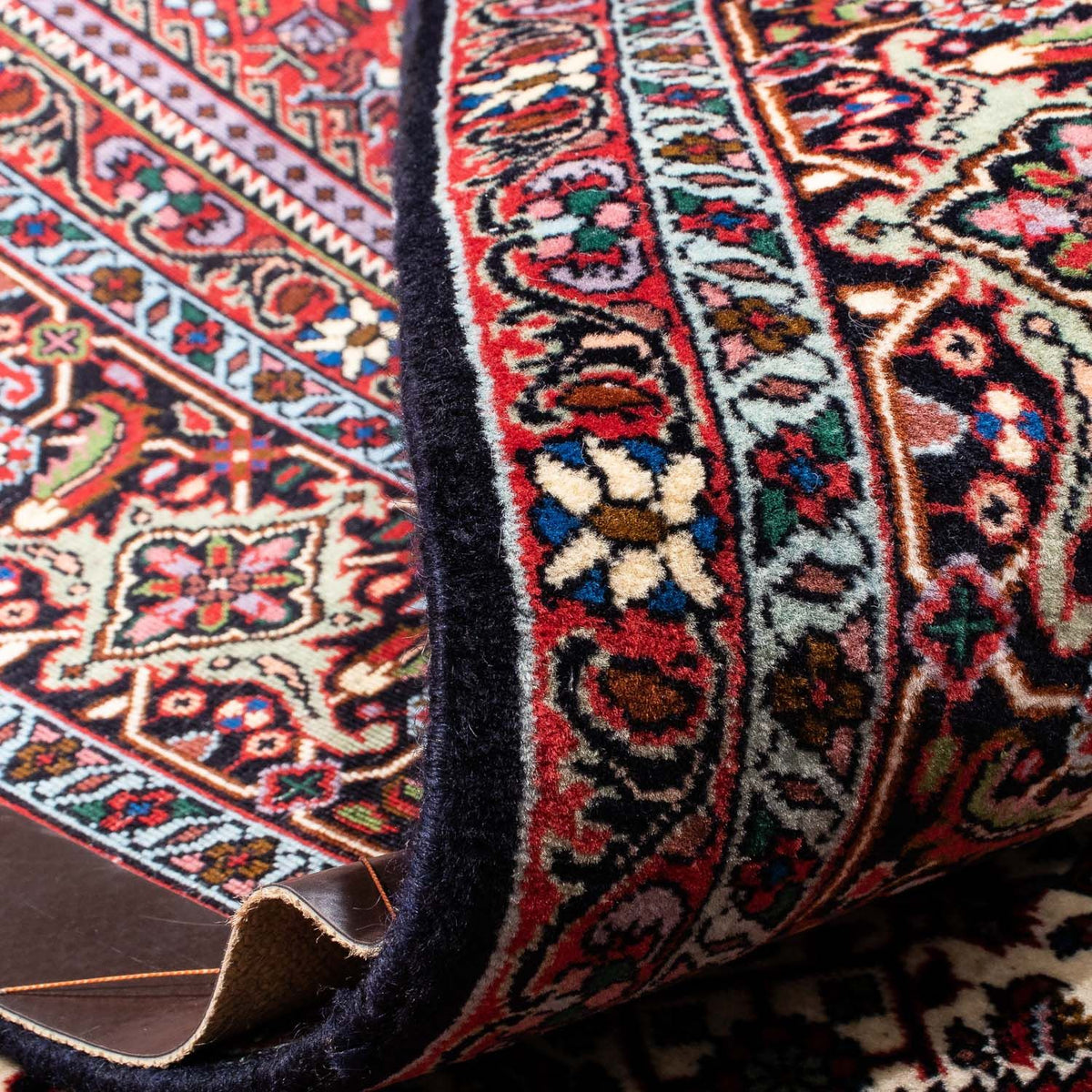 Persisk matta - Bijar - 250 x 149 cm - röd