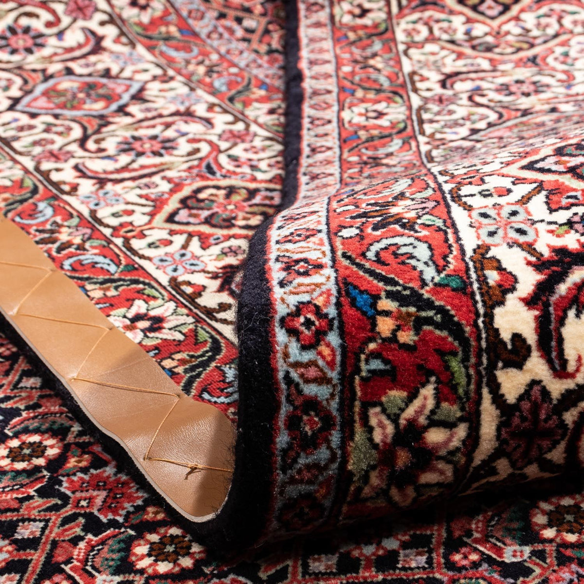 Persisk matta - Bijar - Royal - 345 x 246 cm - röd