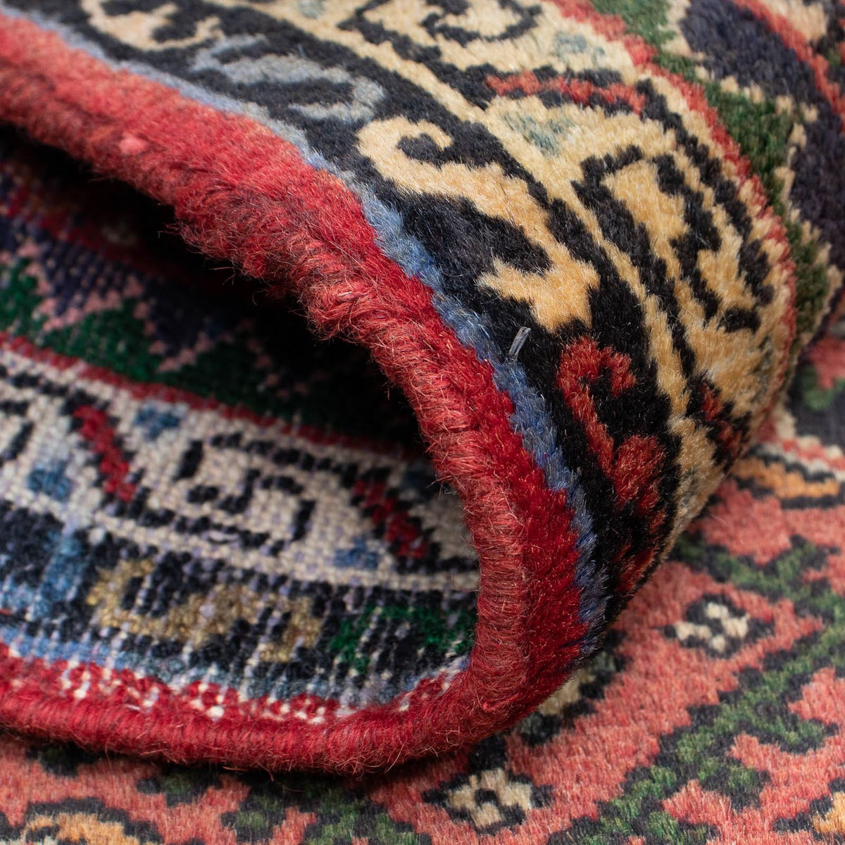 Persisk matta - Nomadic - 88 x 64 cm - mörkröd