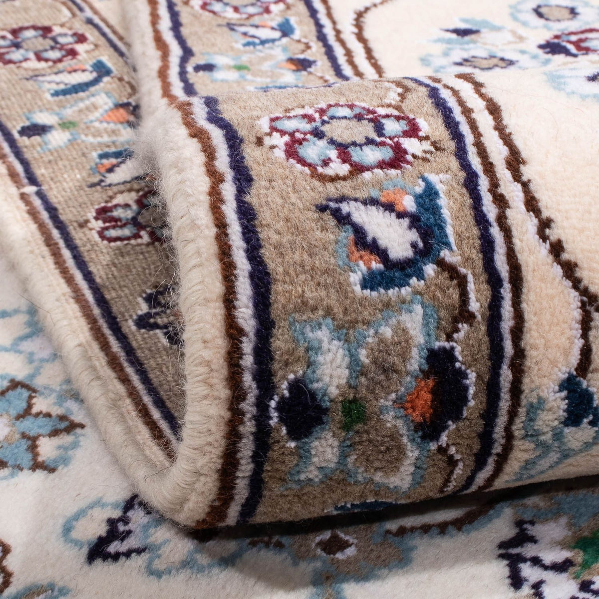 Persisk matta - Nain - 282 x 198 cm - beige