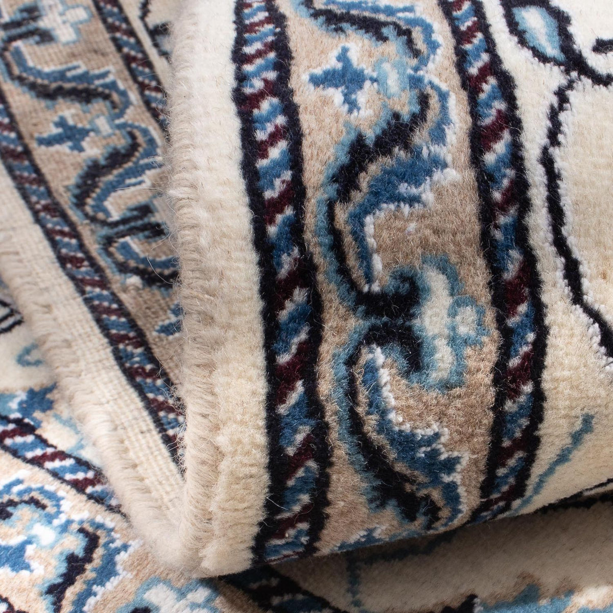 Persisk matta - Nain kvadrat  - 194 x 192 cm - mörkblå