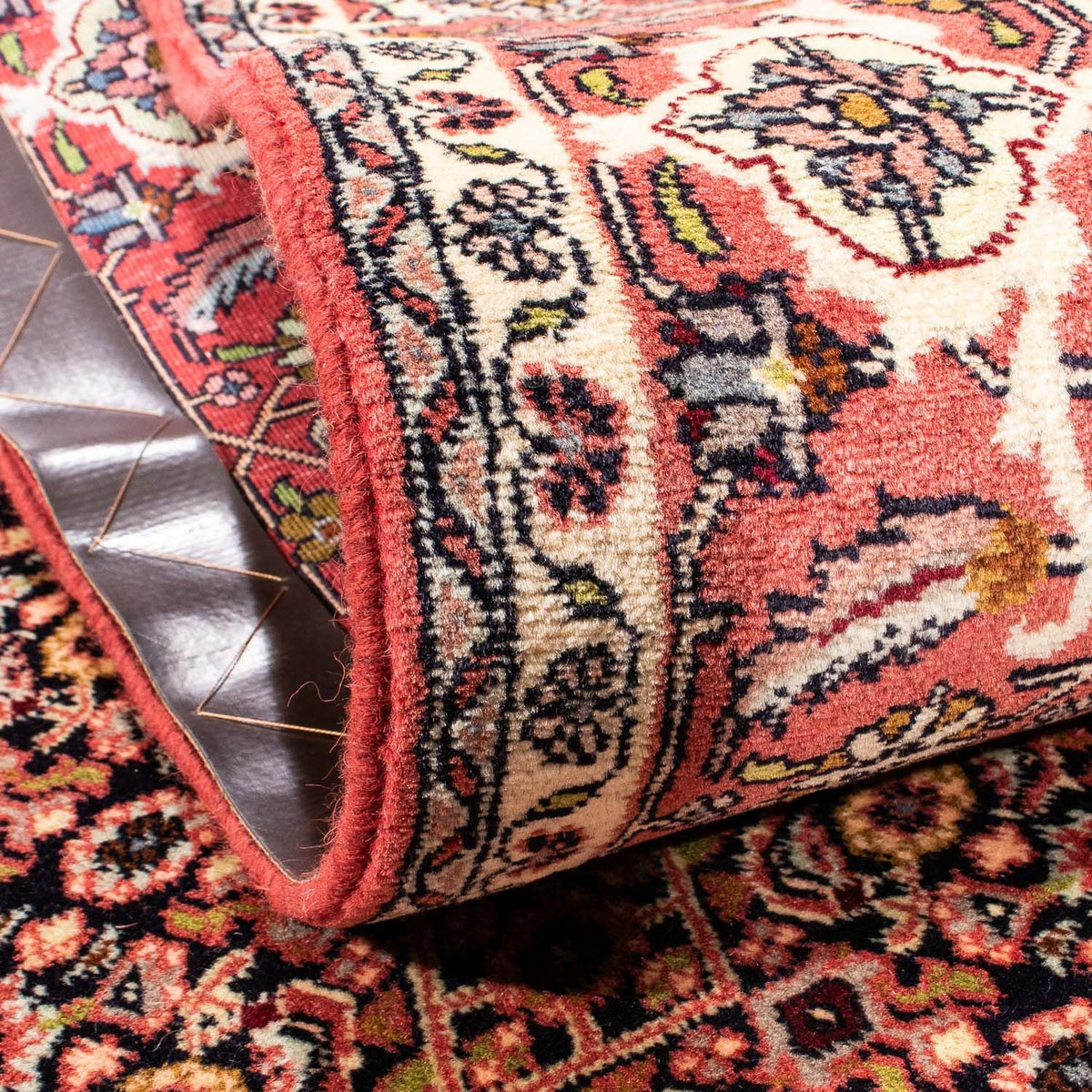 Persisk matta - Bijar - 235 x 171 cm - ljusröd