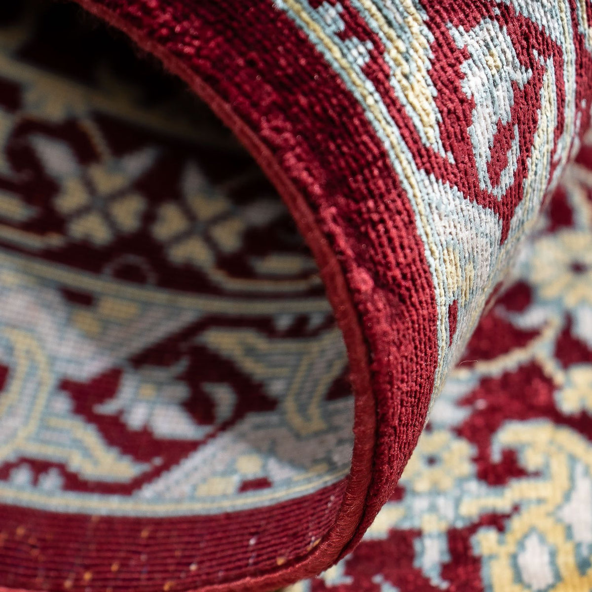 Persisk matta - Ghom - 78 x 54 cm - mörkröd