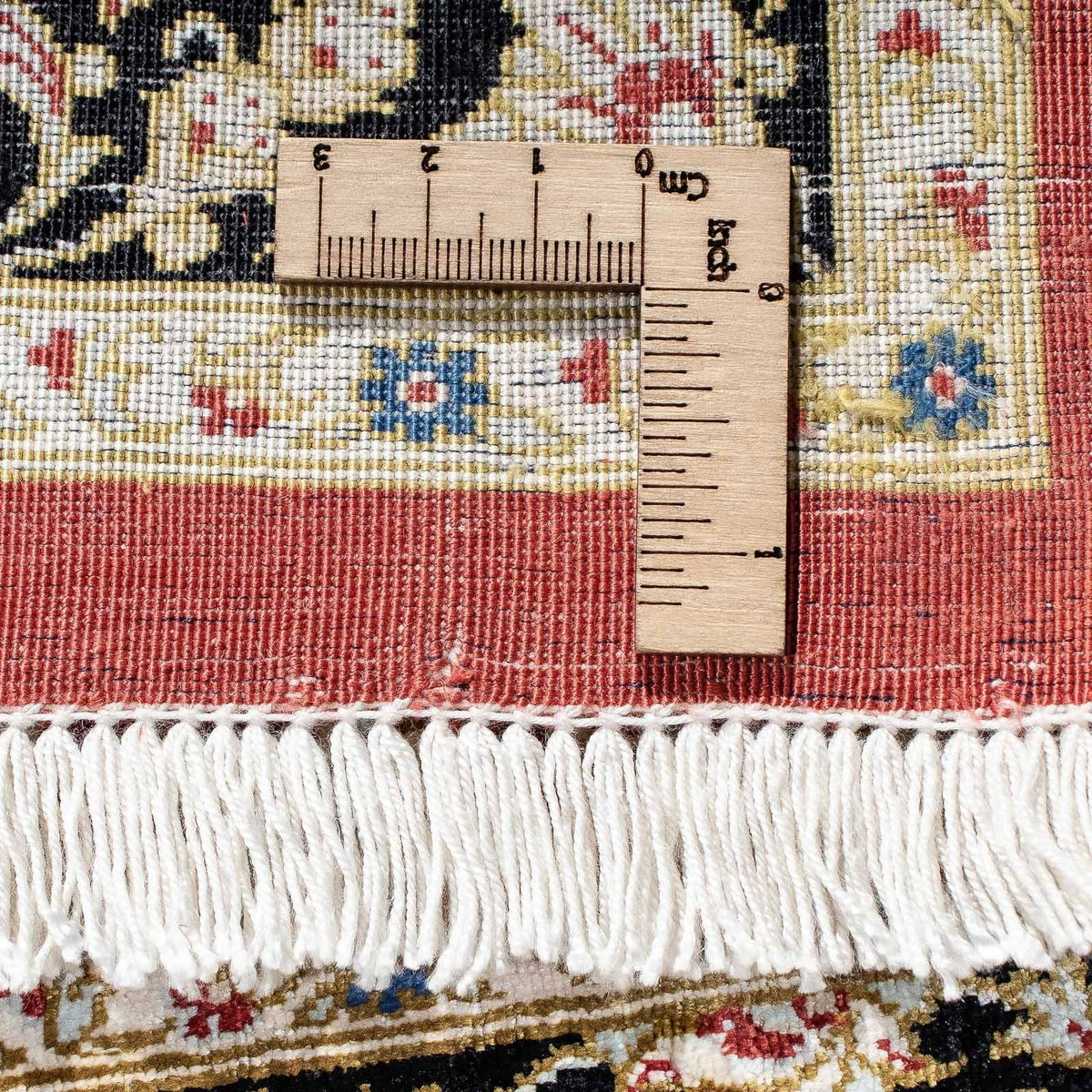 Persisk matta - Ghom - 81 x 55 cm - mörkröd