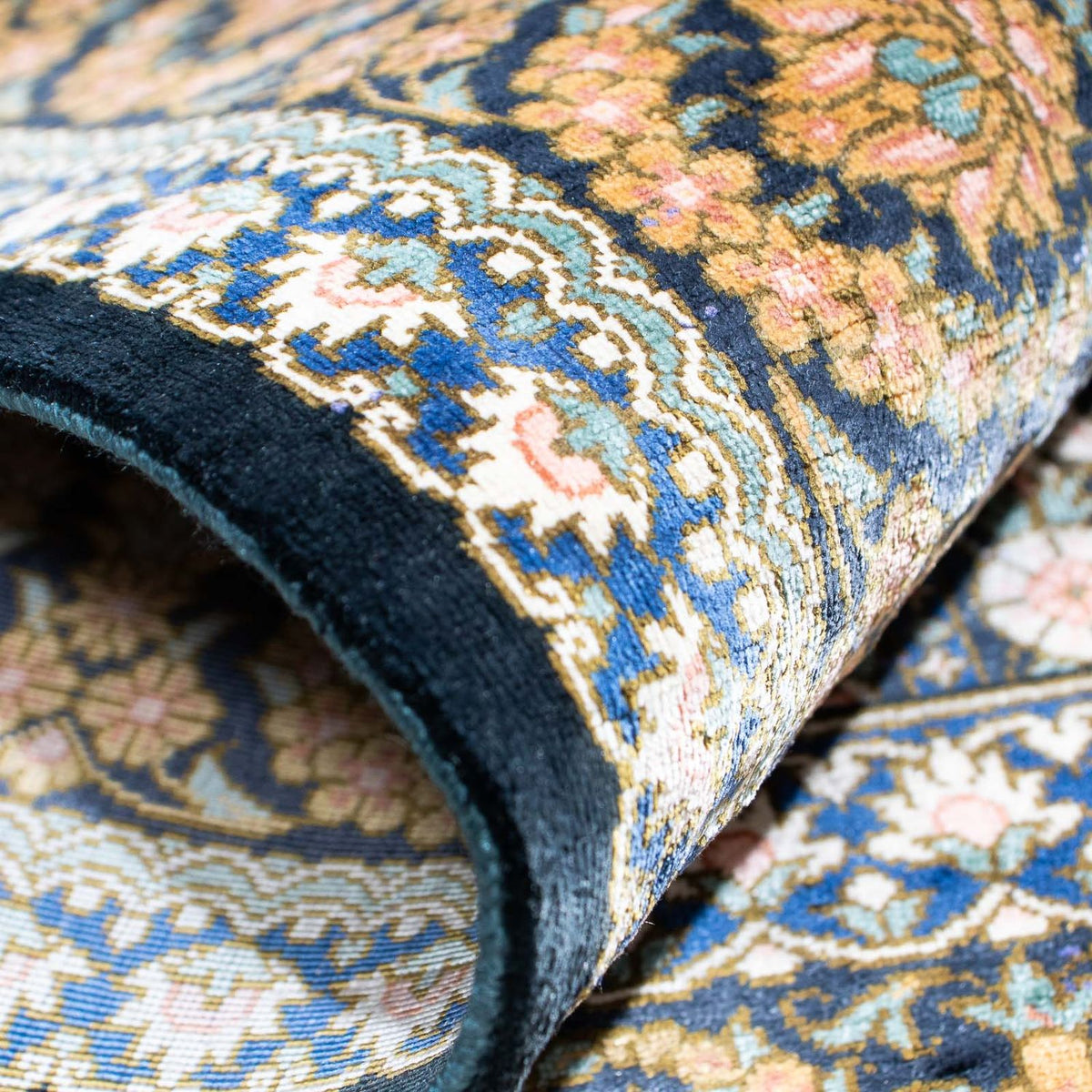 Persisk matta - Ghom - 118 x 80 cm - mörkblå