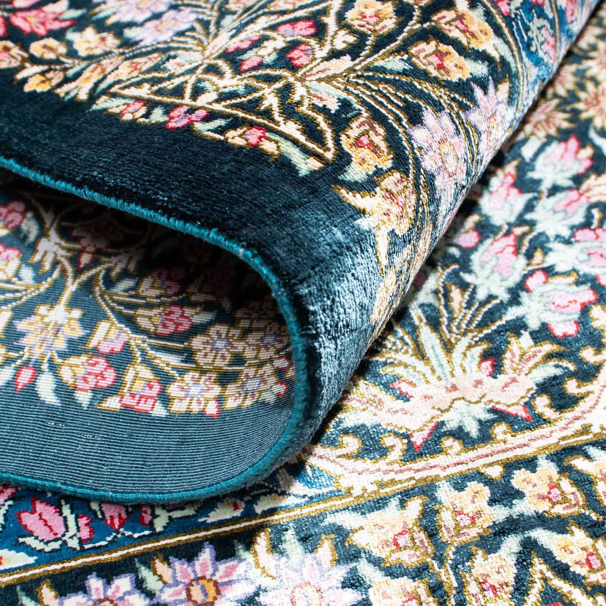 Persisk matta - Ghom - 119 x 81 cm - mörkblå