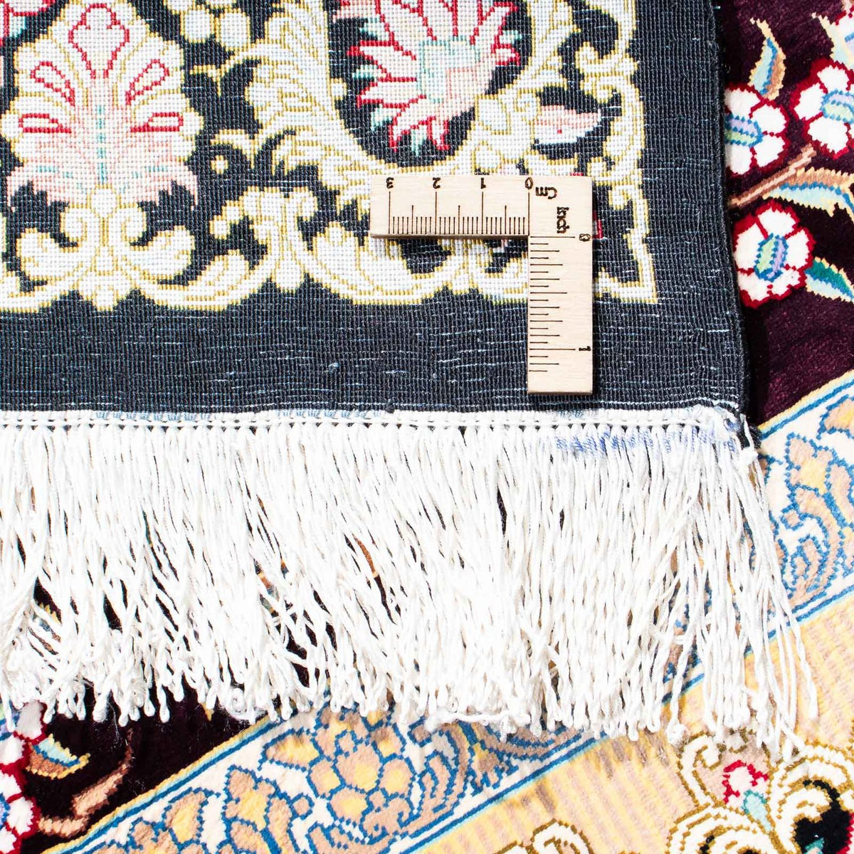 Persisk matta - Ghom - 123 x 79 cm - mörkröd