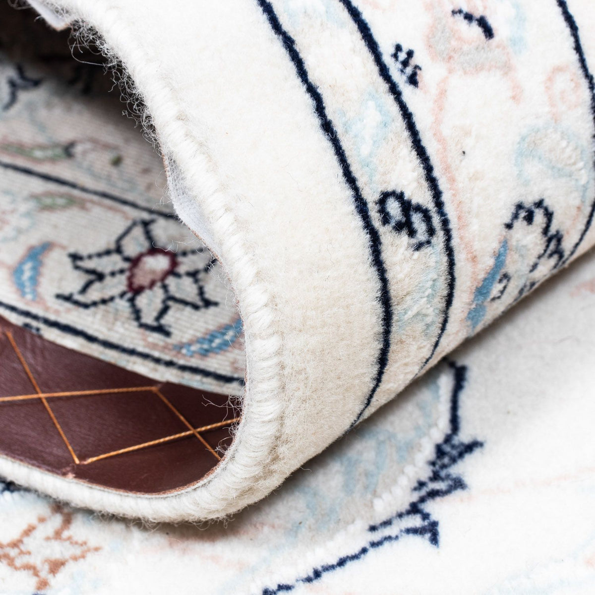 Persisk matta - Nain - Royal - 298 x 199 cm - silver