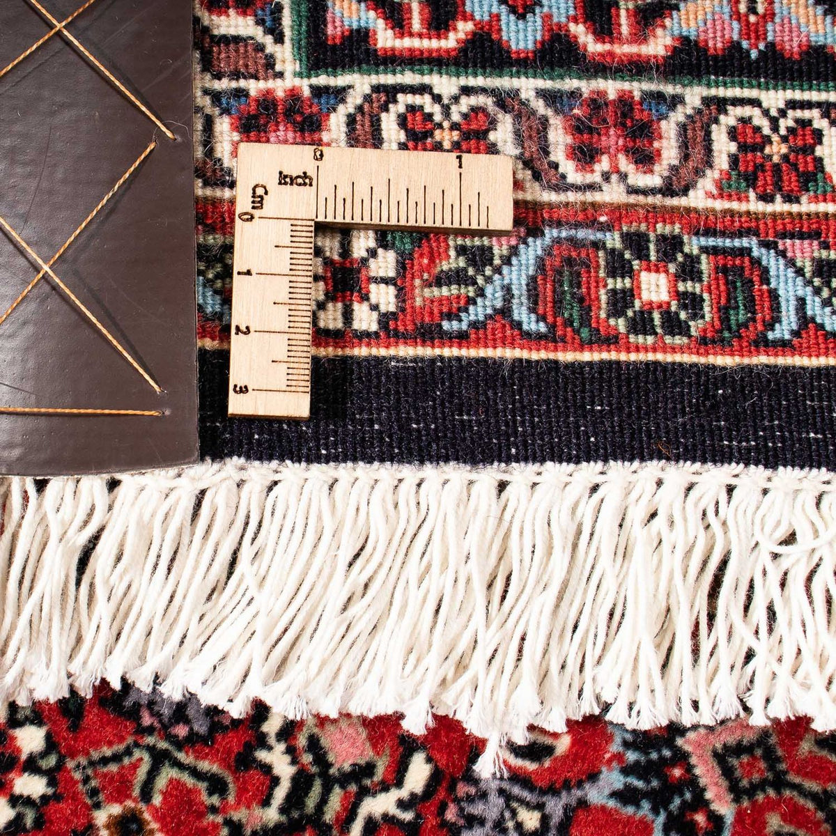 Persisk matta - Bijar - 241 x 170 cm - mörkröd