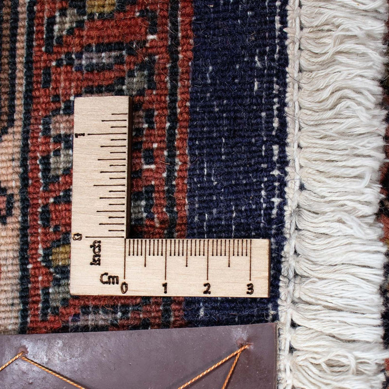 Persisk matta - Bijar - 210 x 136 cm - ljusröd