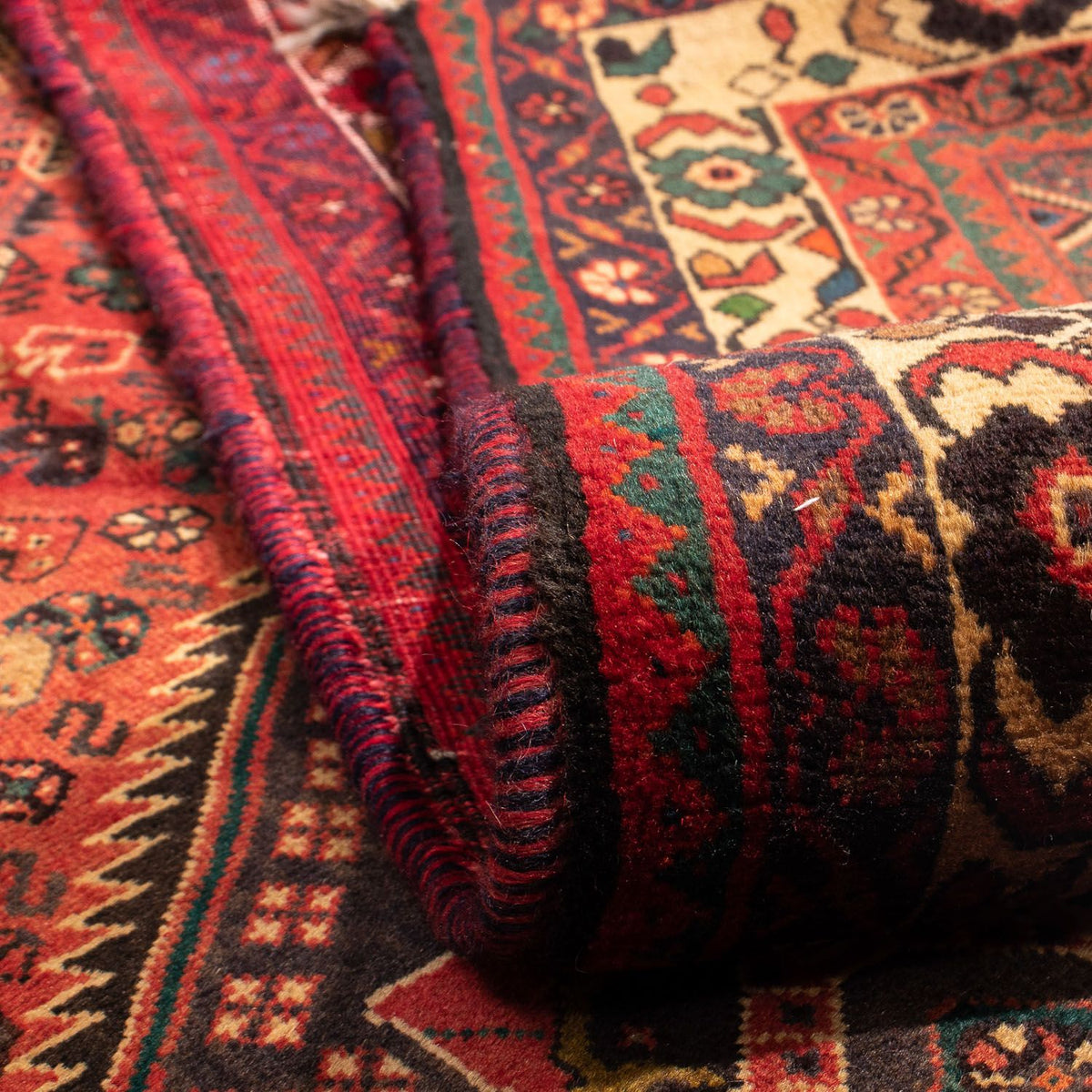 Persisk matta - Nomadic - 273 x 203 cm - mörkröd