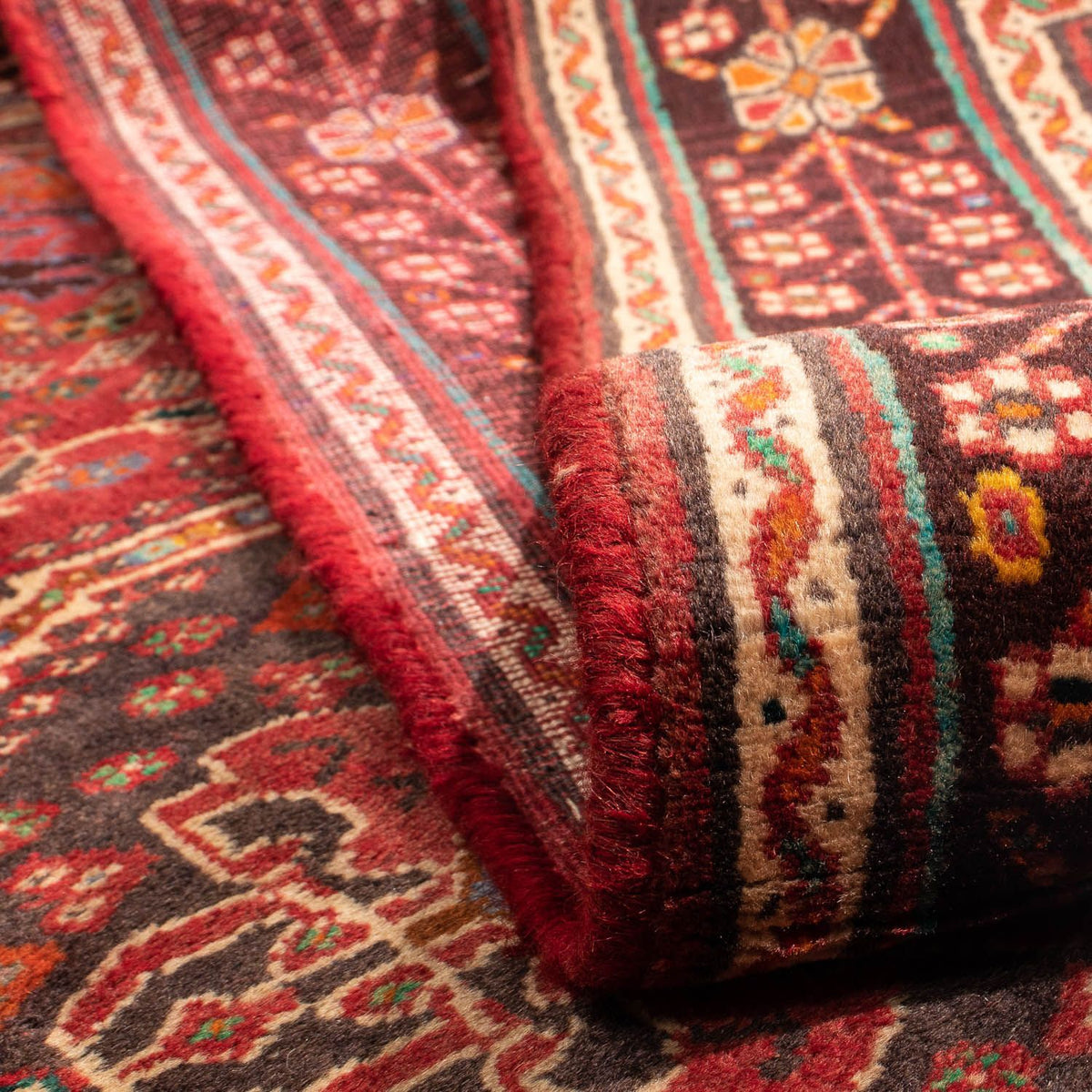 Persisk matta - Nomadic - 280 x 177 cm - mörkröd