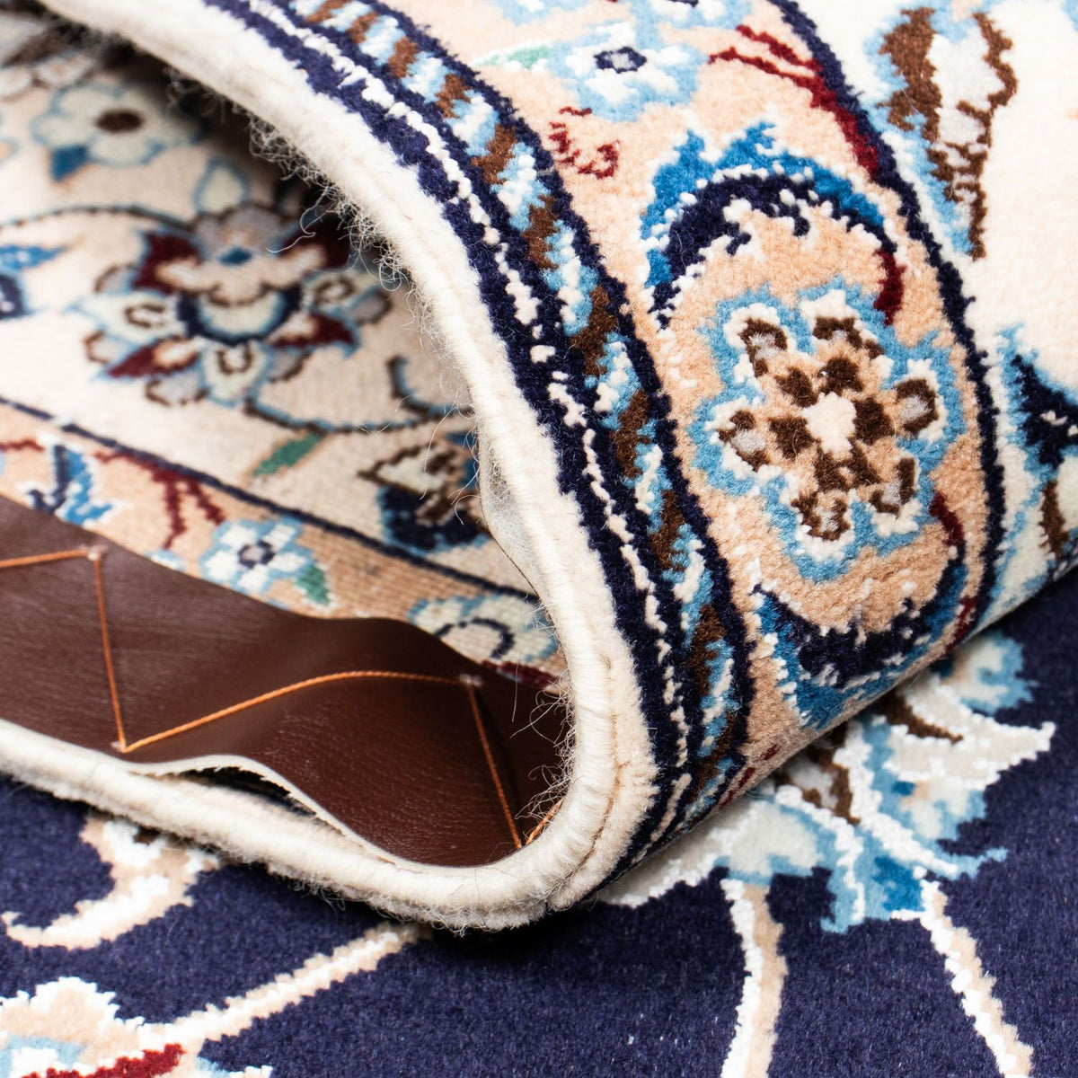 Persisk matta - Nain - Royal - 300 x 197 cm - svart