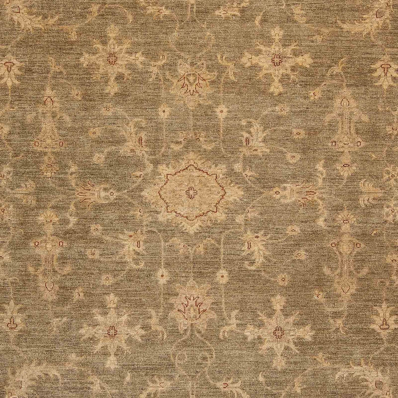 Ziegler Carpet - 353 x 248 cm - ljusbrun