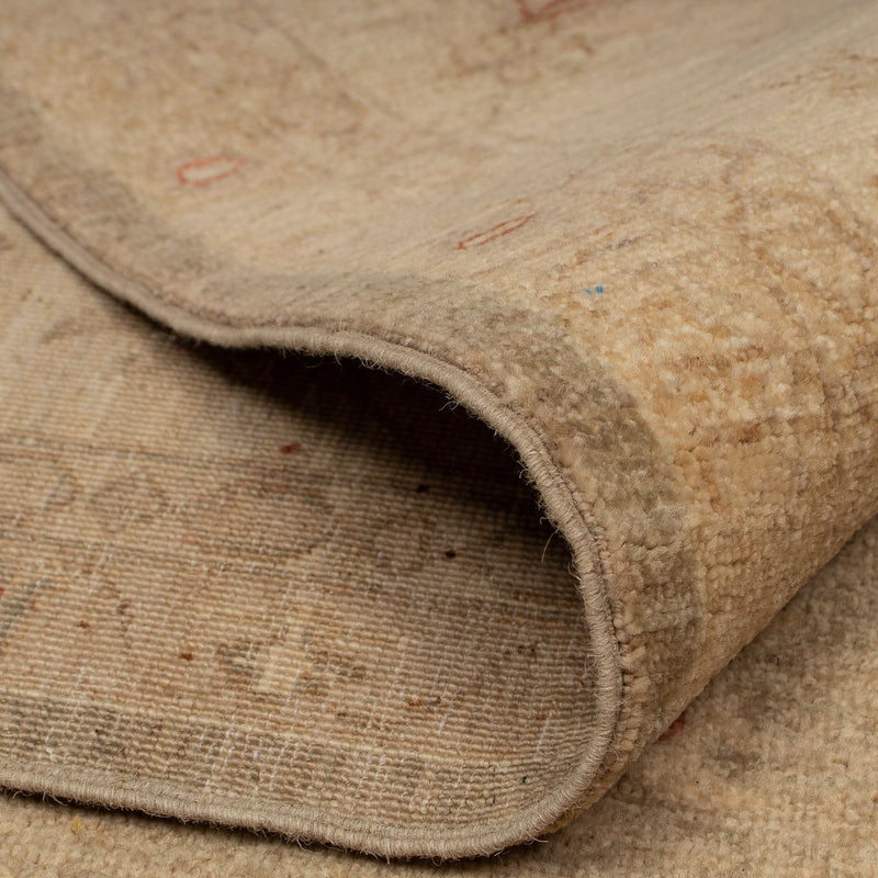 Ziegler Carpet - 353 x 248 cm - ljusbrun