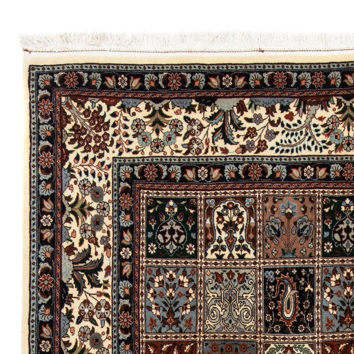 Moud Mattan 176x239cm - Persisk matta
