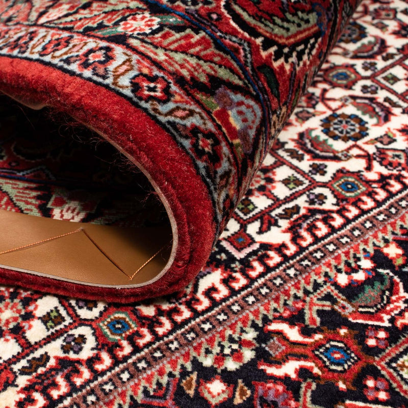 Persisk matta - Bijar - 248 x 202 cm - mörkröd