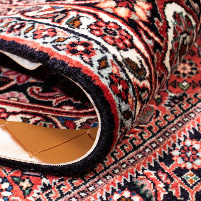 Persisk matta - Bijar - 243 x 170 cm - ljusröd