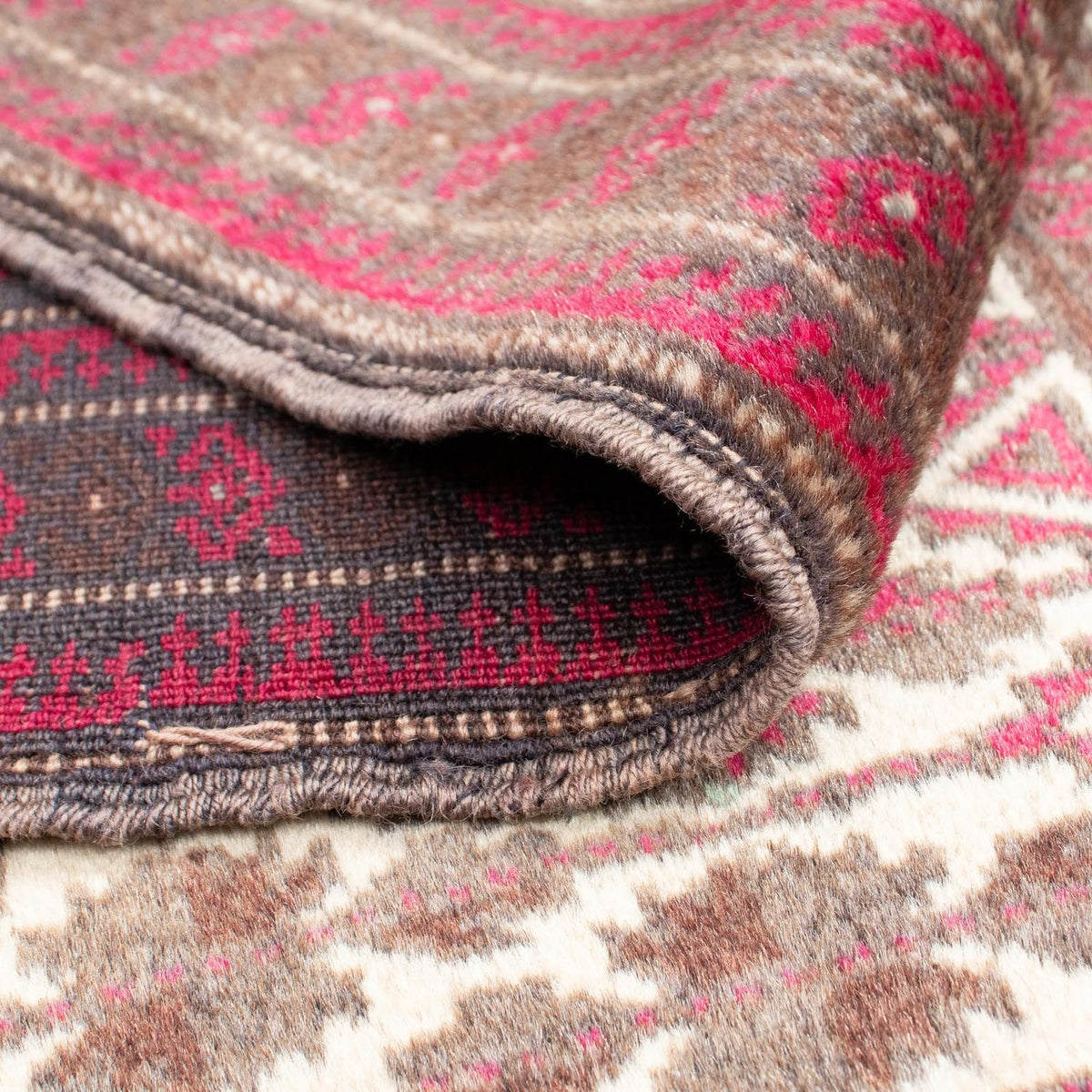 Baluch-matta - 137 x 100 cm - beige