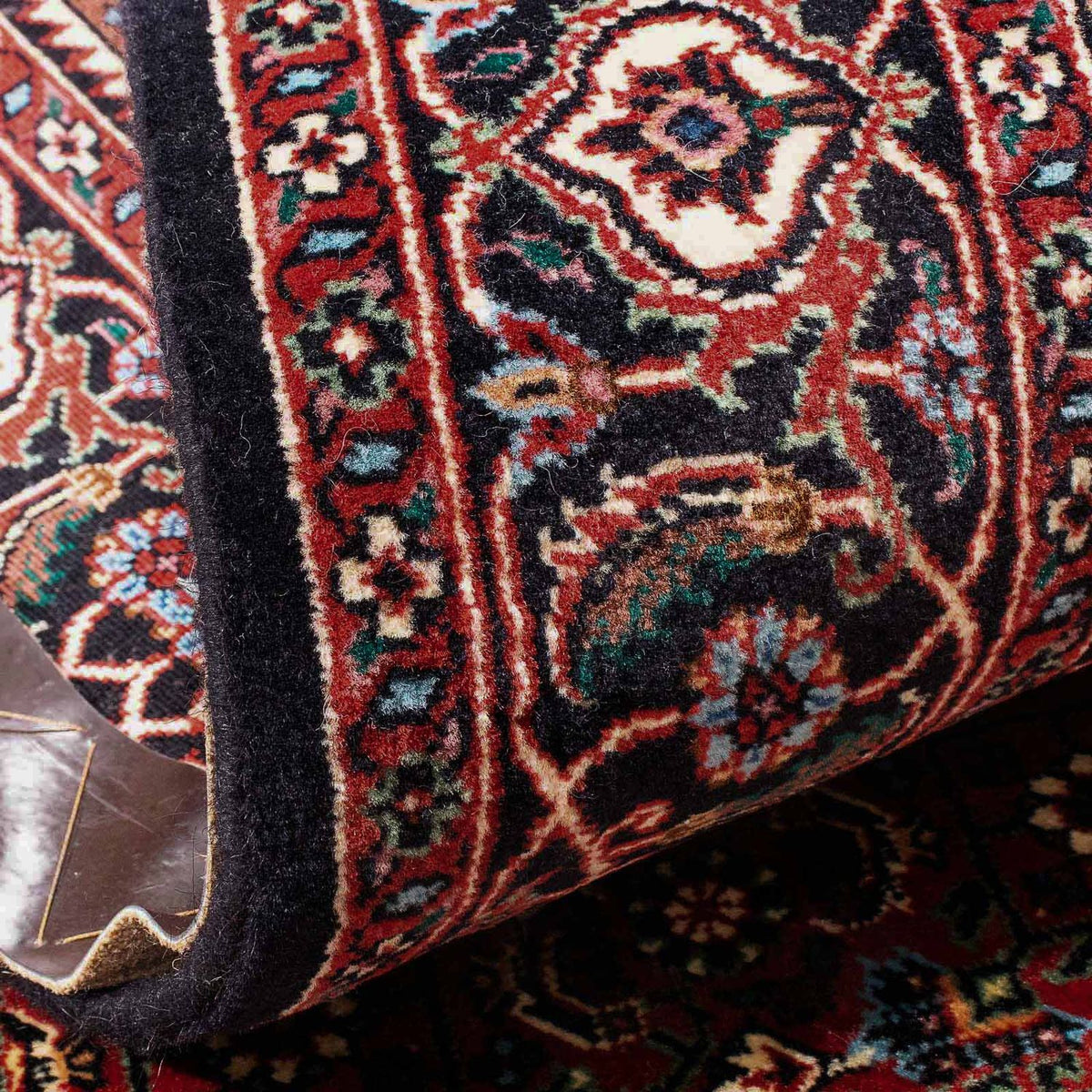 Persisk matta - Bijar - 170 x 111 cm - röd