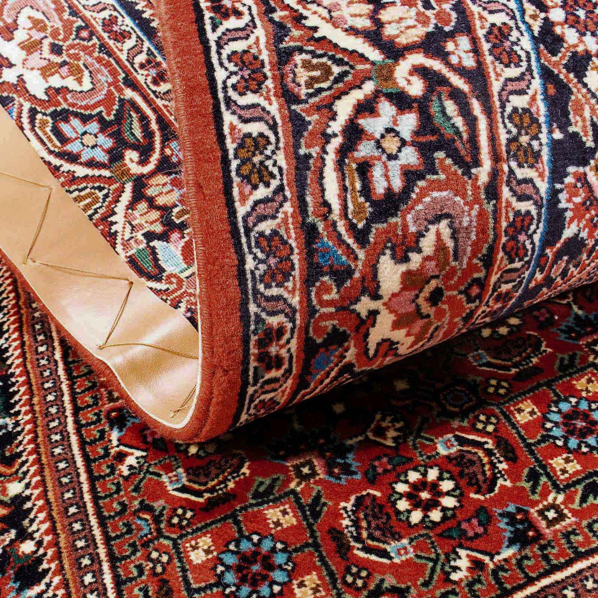 Persisk matta - Bijar - 186 x 109 cm - röd