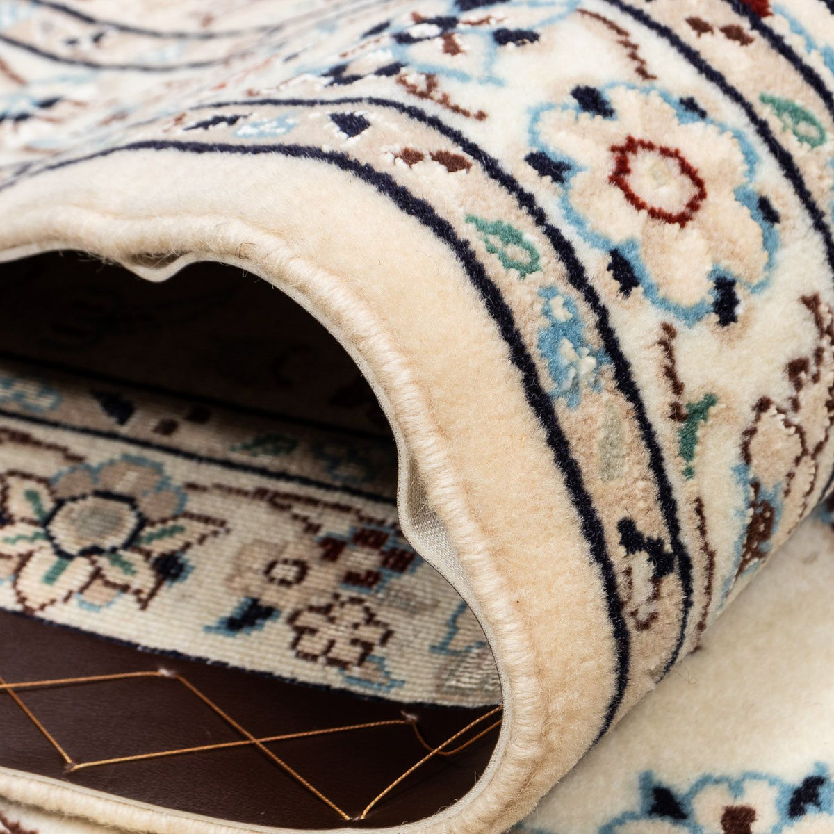 Persisk matta - Nain - Royal - 350 x 247 cm - beige