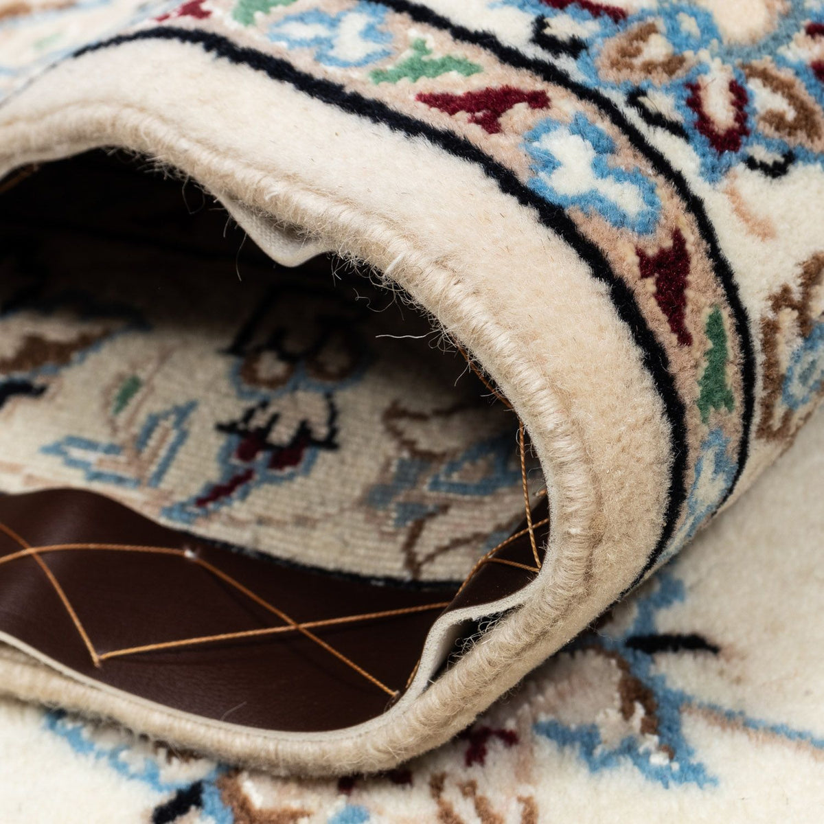 Persisk matta - Nain - Royal - 350 x 250 cm - beige