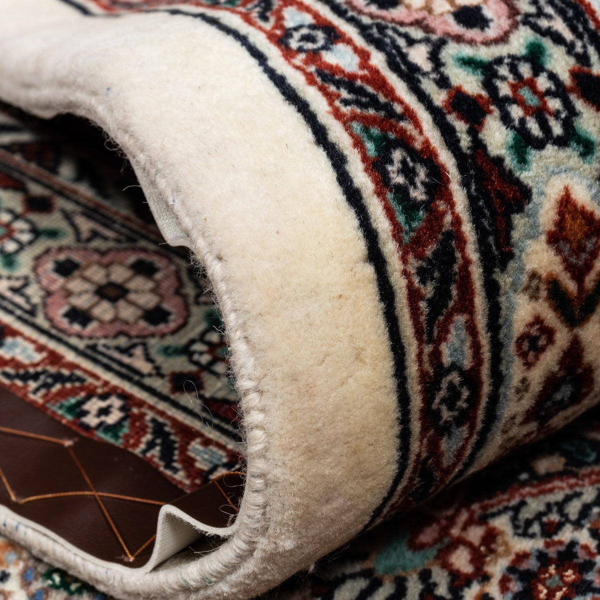 Persisk matta - Classic - 360 x 251 cm - beige