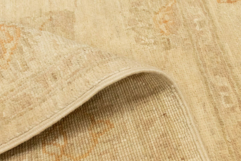 Ziegler Carpet - 121 x 83 cm - beige