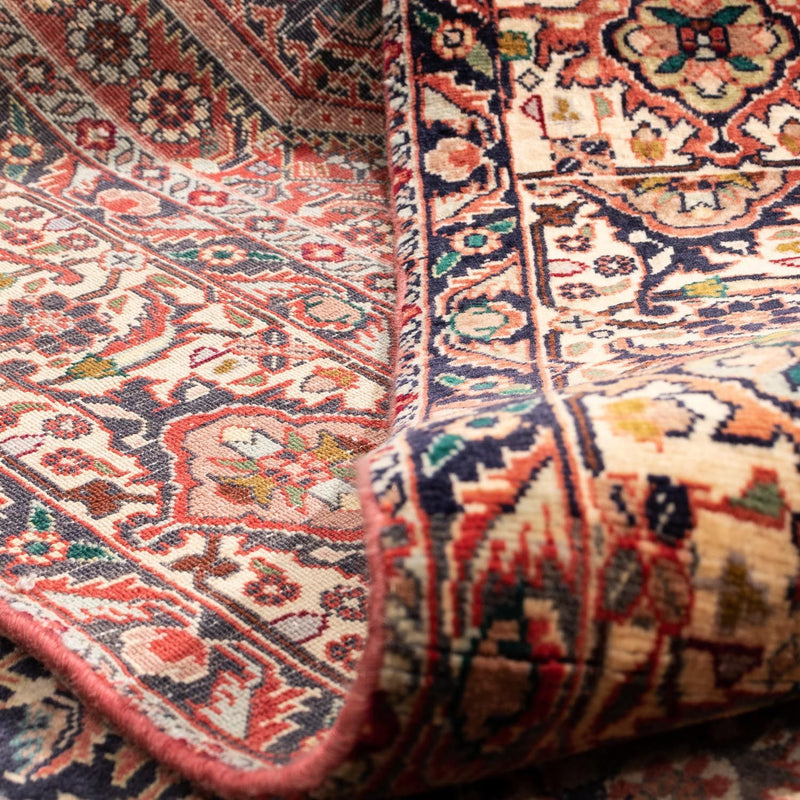 Persisk matta - Bijar - Royal kvadrat  - 208 x 198 cm - röd