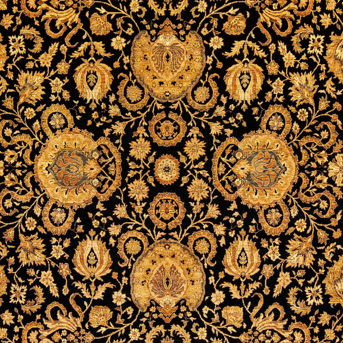 Ziegler Carpet - 344 x 247 cm - guld