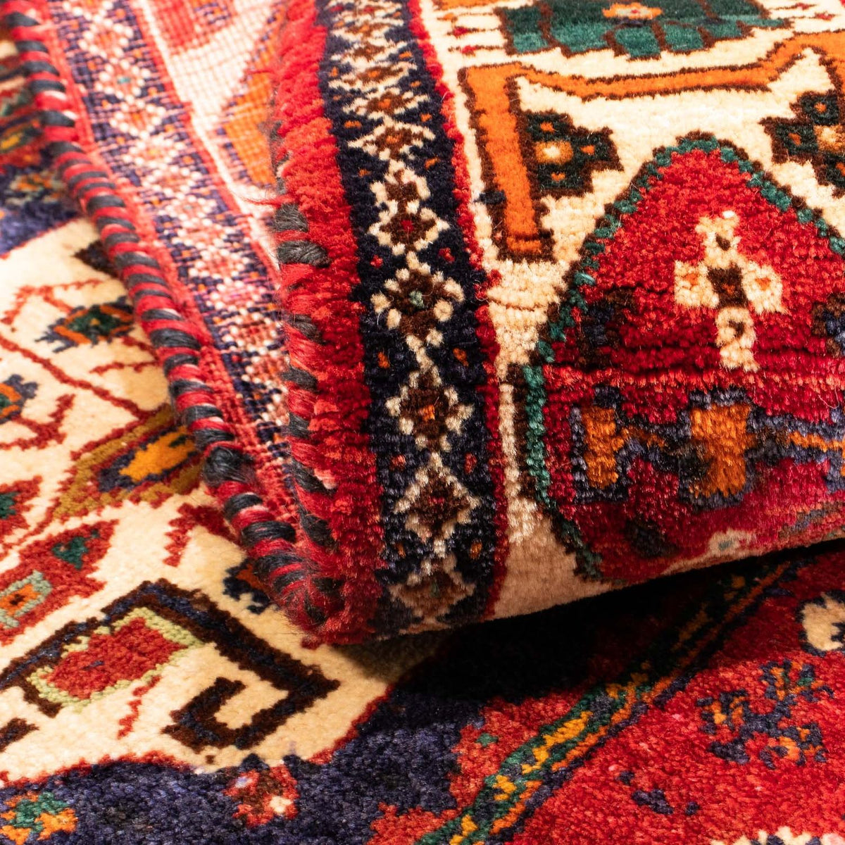 Persisk matta - Nomadic - 170 x 130 cm - mörkröd