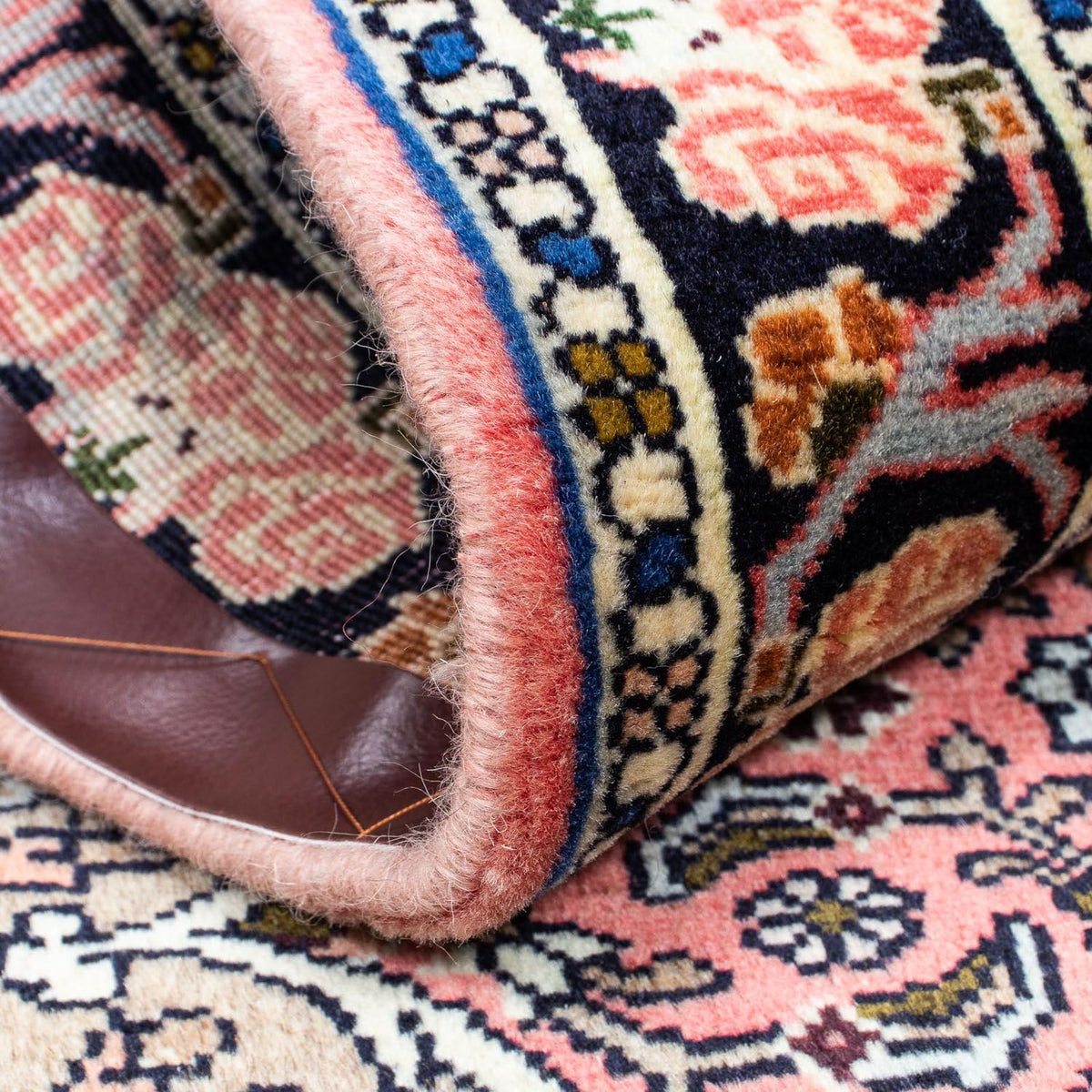 Persisk matta - Nomadic - 123 x 75 cm - ljusröd