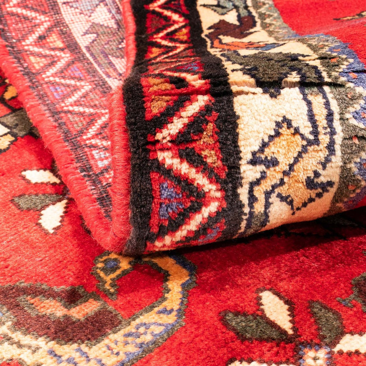 Persisk matta - Nomadic - 158 x 123 cm - mörkröd