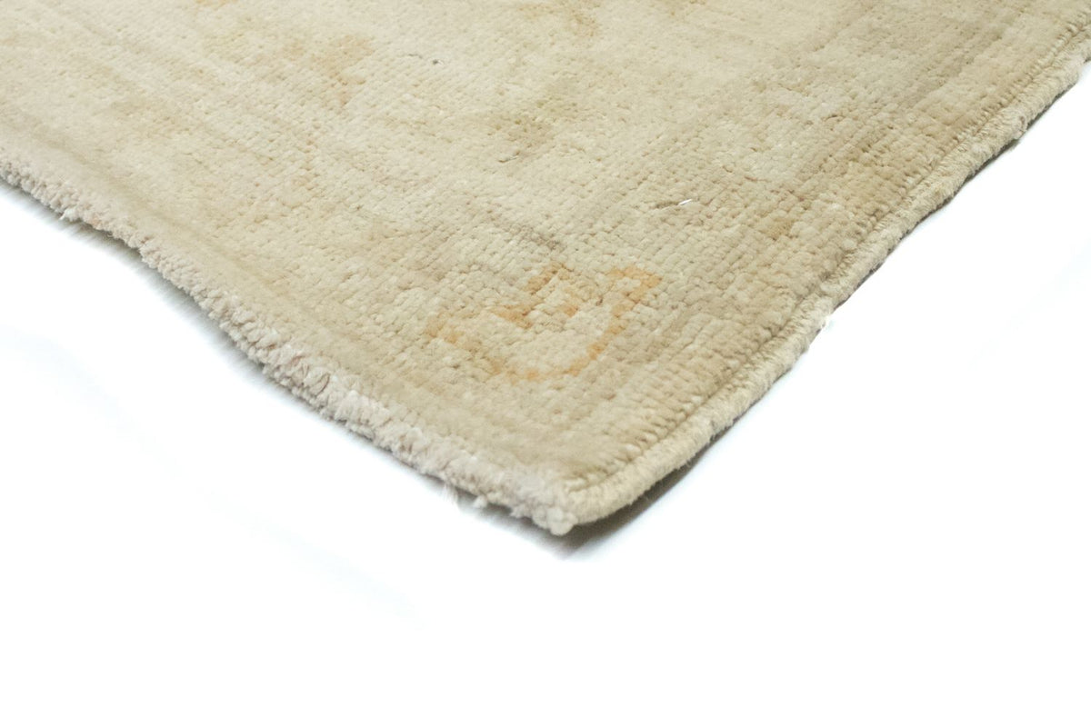 Ziegler Carpet - 202 x 154 cm - beige