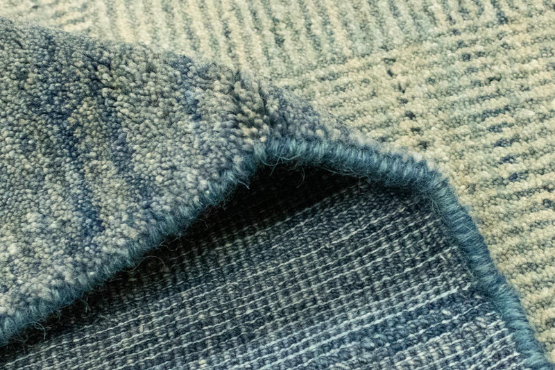 Ziegler Carpet - 249 x 153 cm - ljusblå