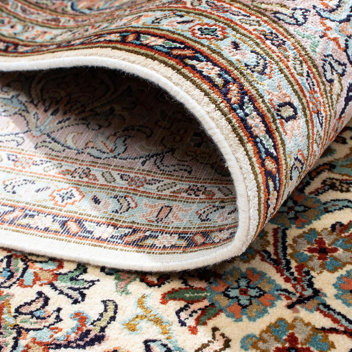 Persisk matta - Classic - 242 x 199 cm - beige